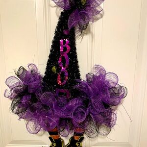 Purple and Black Witch Hat Halloween Decor
Custom made👻